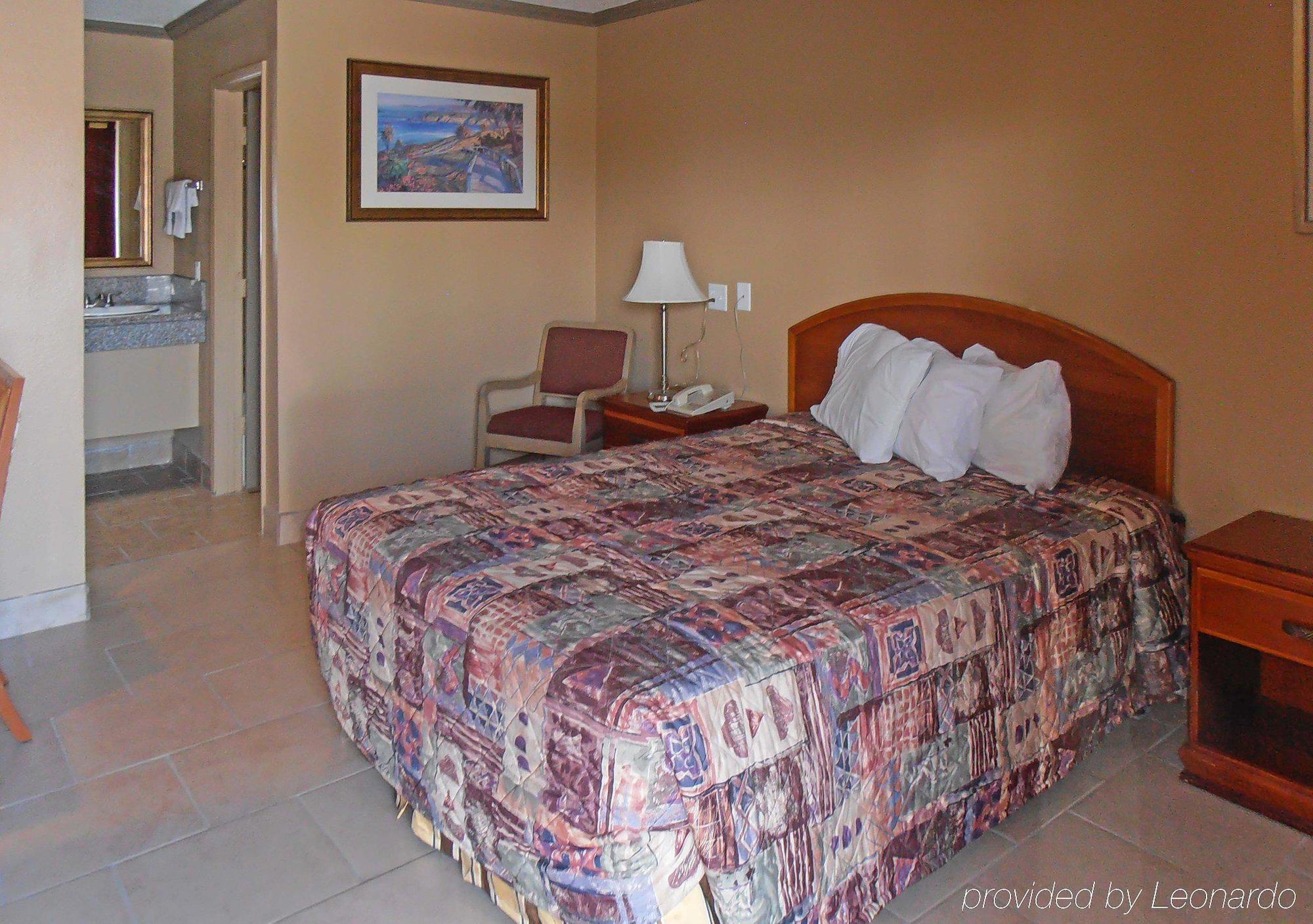 Rodeway Inn Tucson Exterior photo